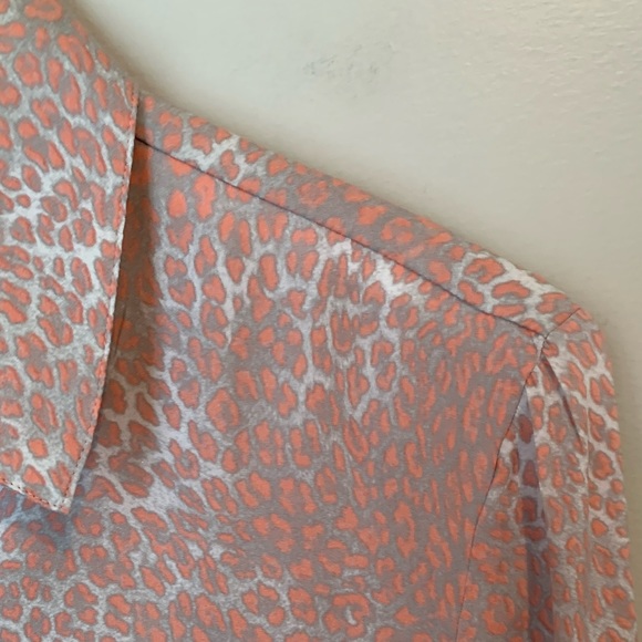 Guess by Marciano size S peach and grey blouse - Picture 5 of 14